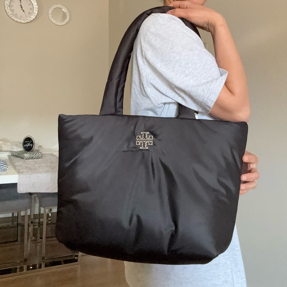 NWT Tory Burch 167626 Britten Nylon Puffy Tote Black Silver Logo Bag - Picture 12 of 12